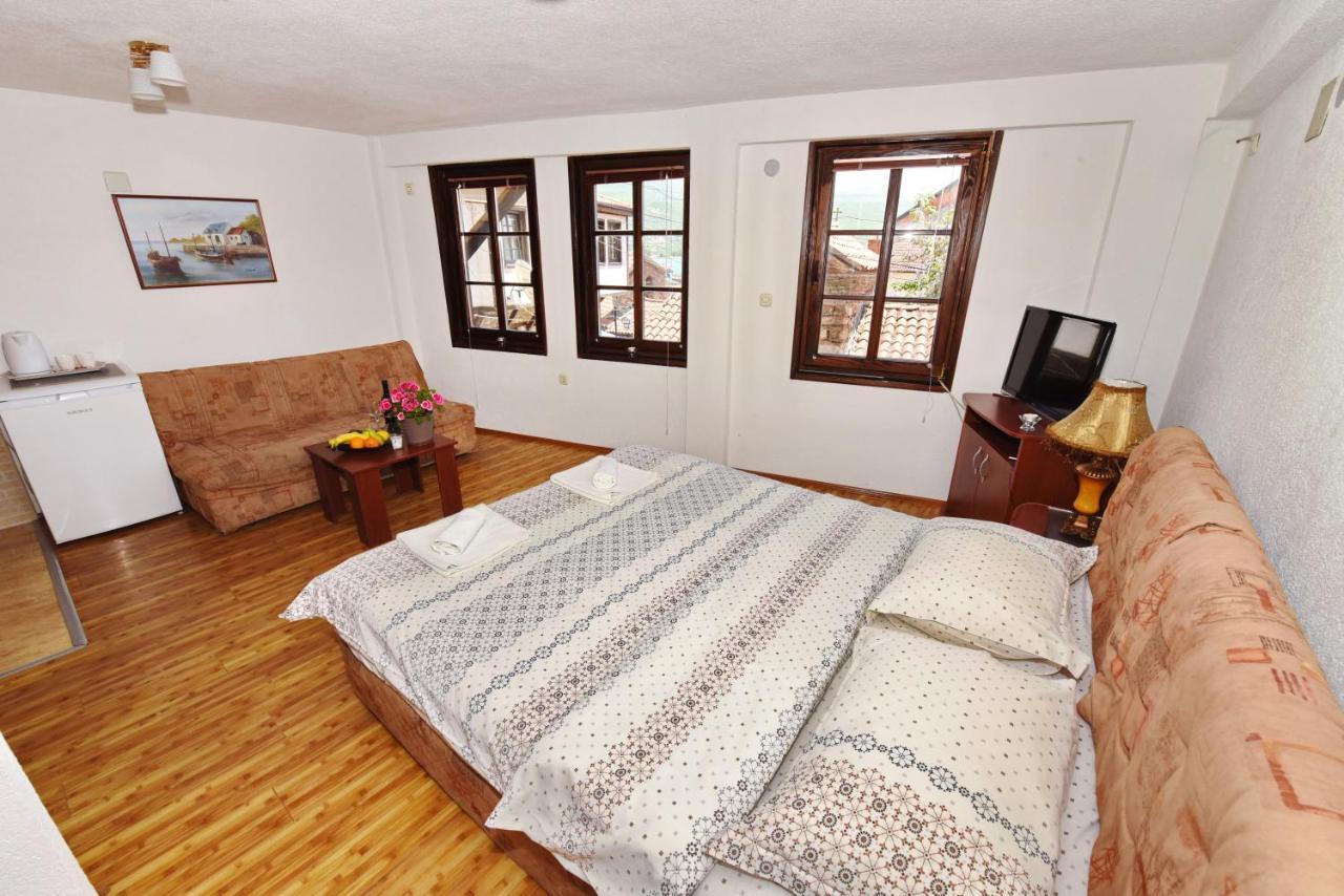 Villa Sapkar Lake View Ohrid Eksteriør billede